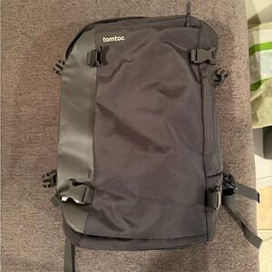 Tomtoc 40L travel bag